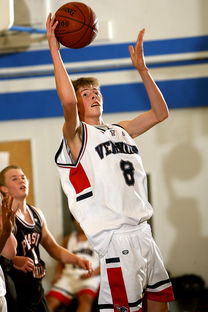 乐鱼体育APP官方下载-男足世预赛中国队主场小胜，中国男足世预赛阵容  第2张